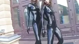 Làm tại nhà milf mas ...