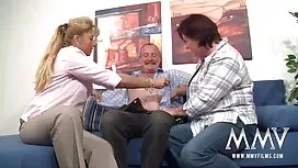 BFF qua đêm với nhau ...