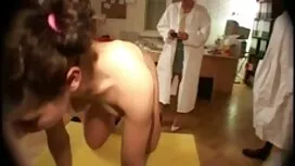 Sexy brunette yêu cầ ...