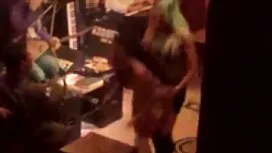 Tóc phim axxx đỏ đẹp ...