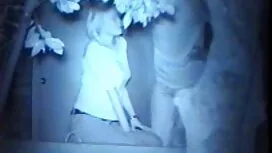 Lynette chà điều đó  ...