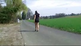 Ngọt ngào châu á, L. ...