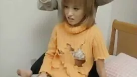 Julia là một sinh vi ...