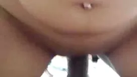 Hai người đẹp tự nhi ...